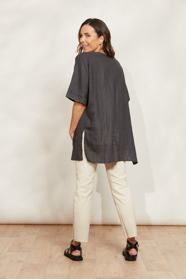 Halcyon Relaxed Top Oyster-  eb&ive