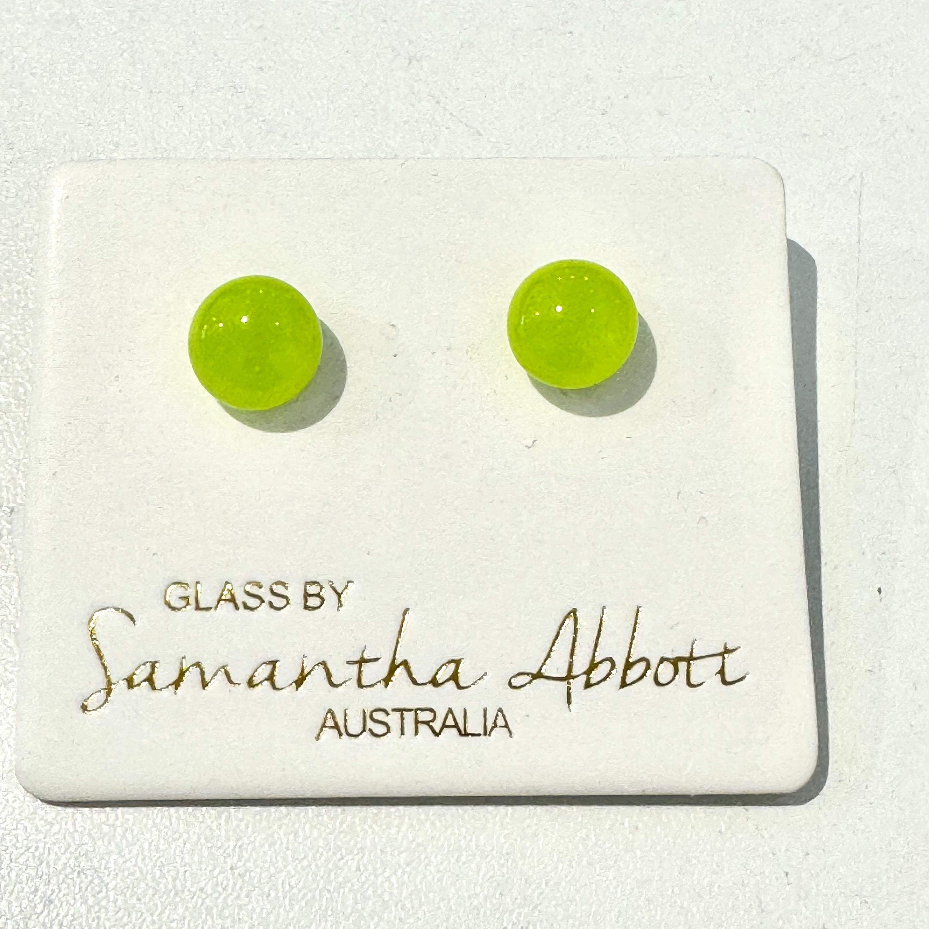 GLASS BY SAMANTHA ABBOTT