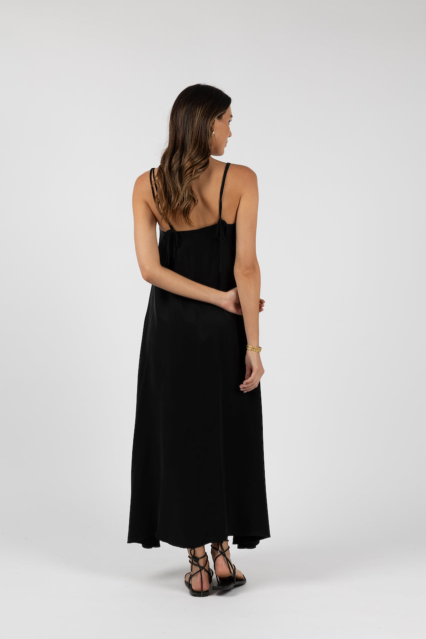 MILANO MAXI DRESS Black / Humidity Lifestyle