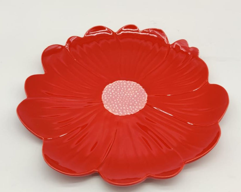 Red and Pink Flower Plate