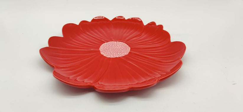 Red and Pink Flower Plate